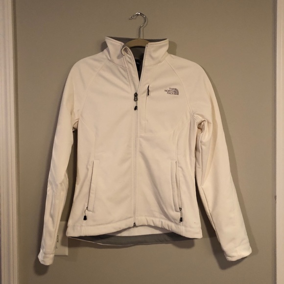 The North Face Jackets & Blazers - The North Face Women’s Shell Jacket